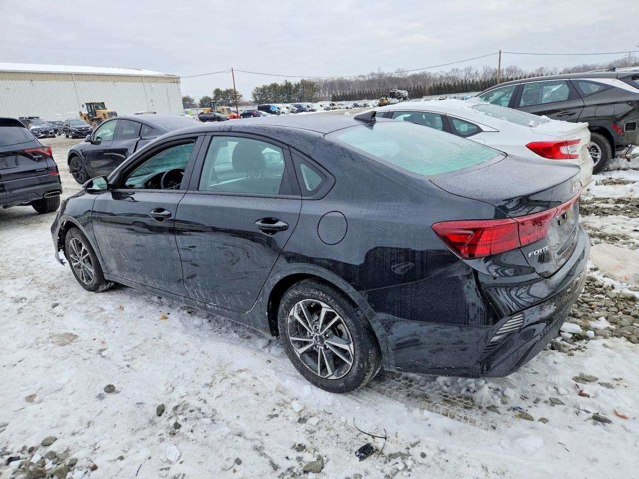 2024 KIA FORTE