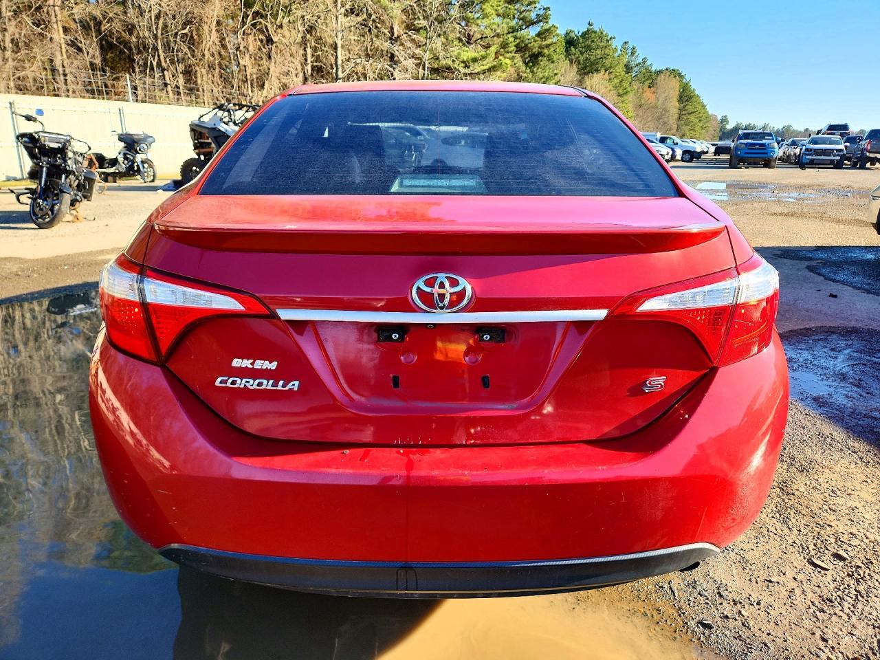 2015 TOYOTA COROLLA
