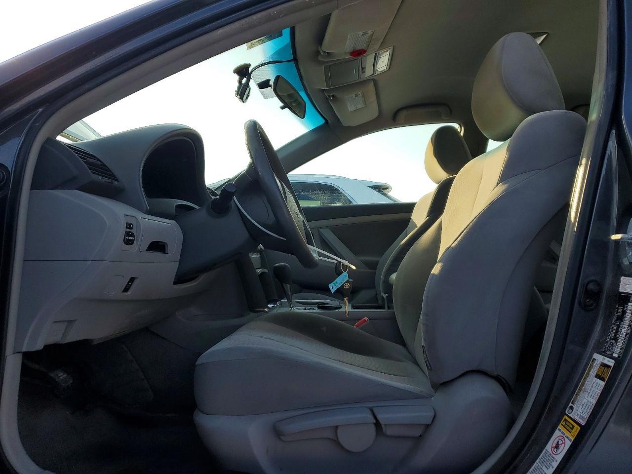 2010 TOYOTA CAMRY