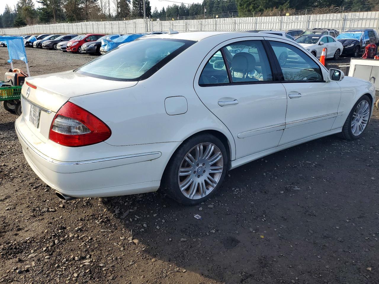 2008 MERCEDES-BENZ E-Class