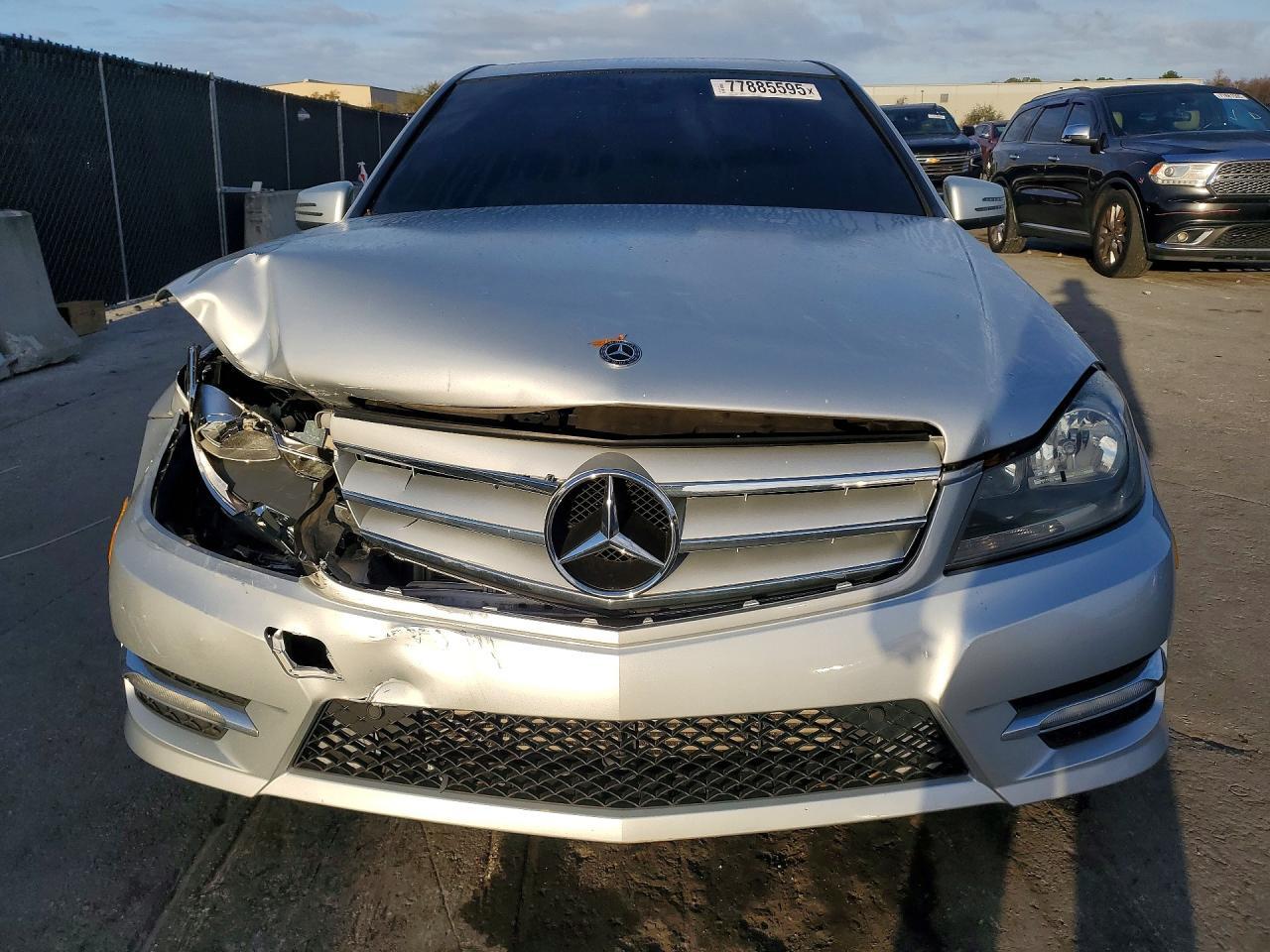 2012 MERCEDES-BENZ C-CLASS
