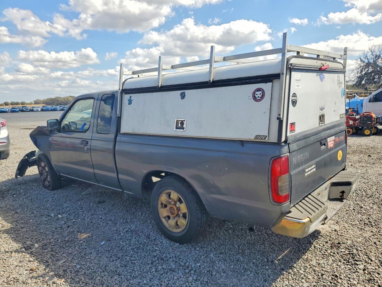 2000 NISSAN Frontier