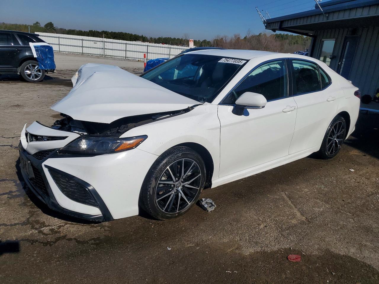 2023 TOYOTA CAMRY