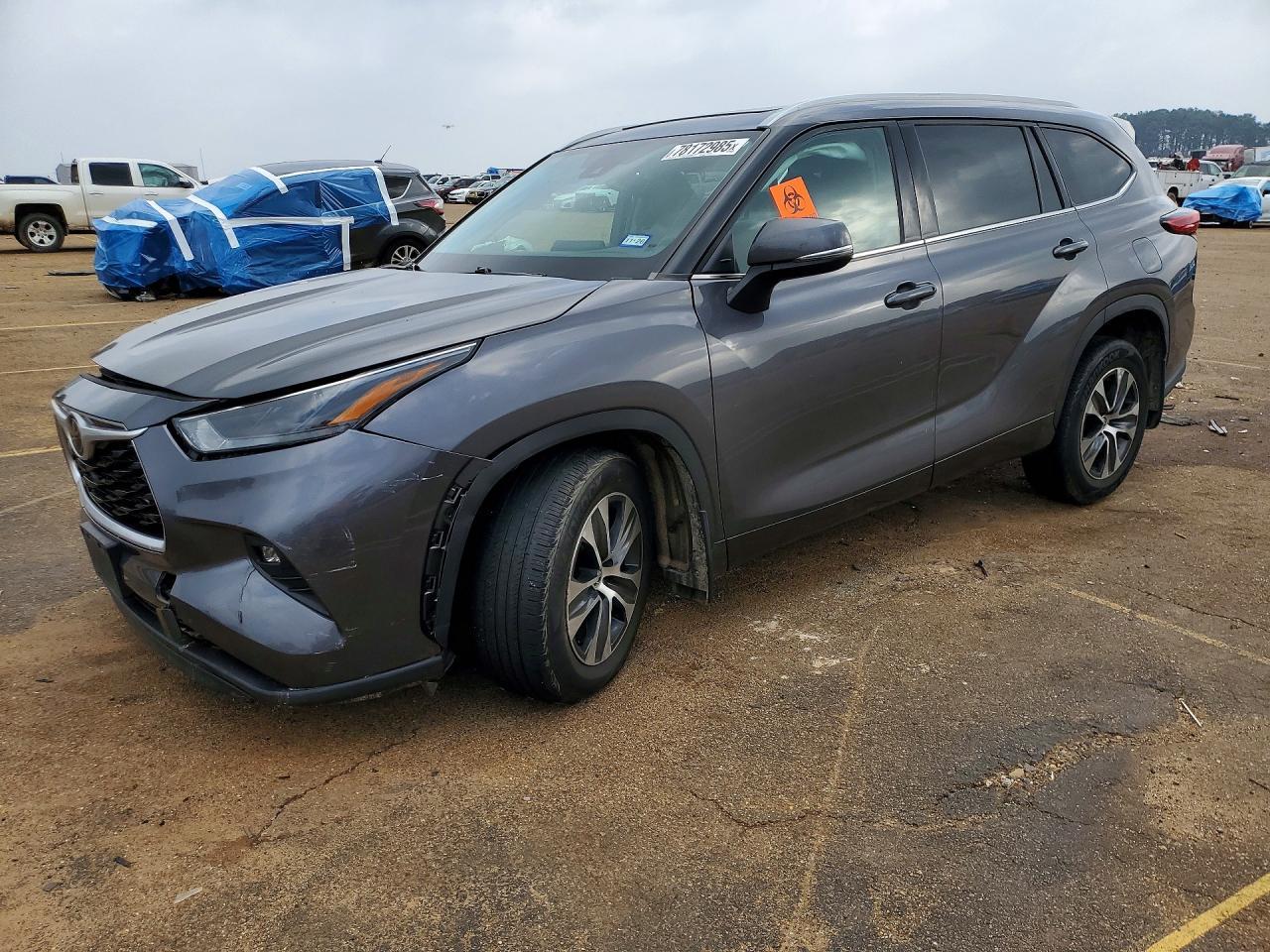2022 TOYOTA HIGHLANDER