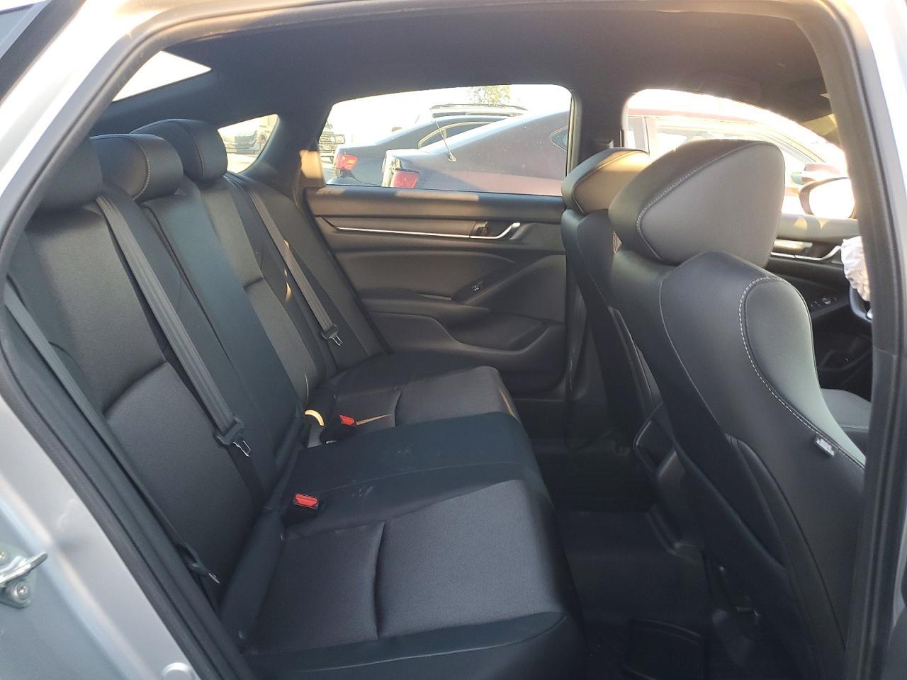 2018 HONDA ACCORD