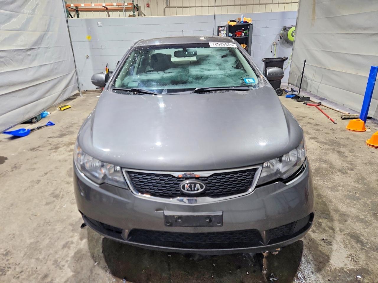 2013 KIA FORTE