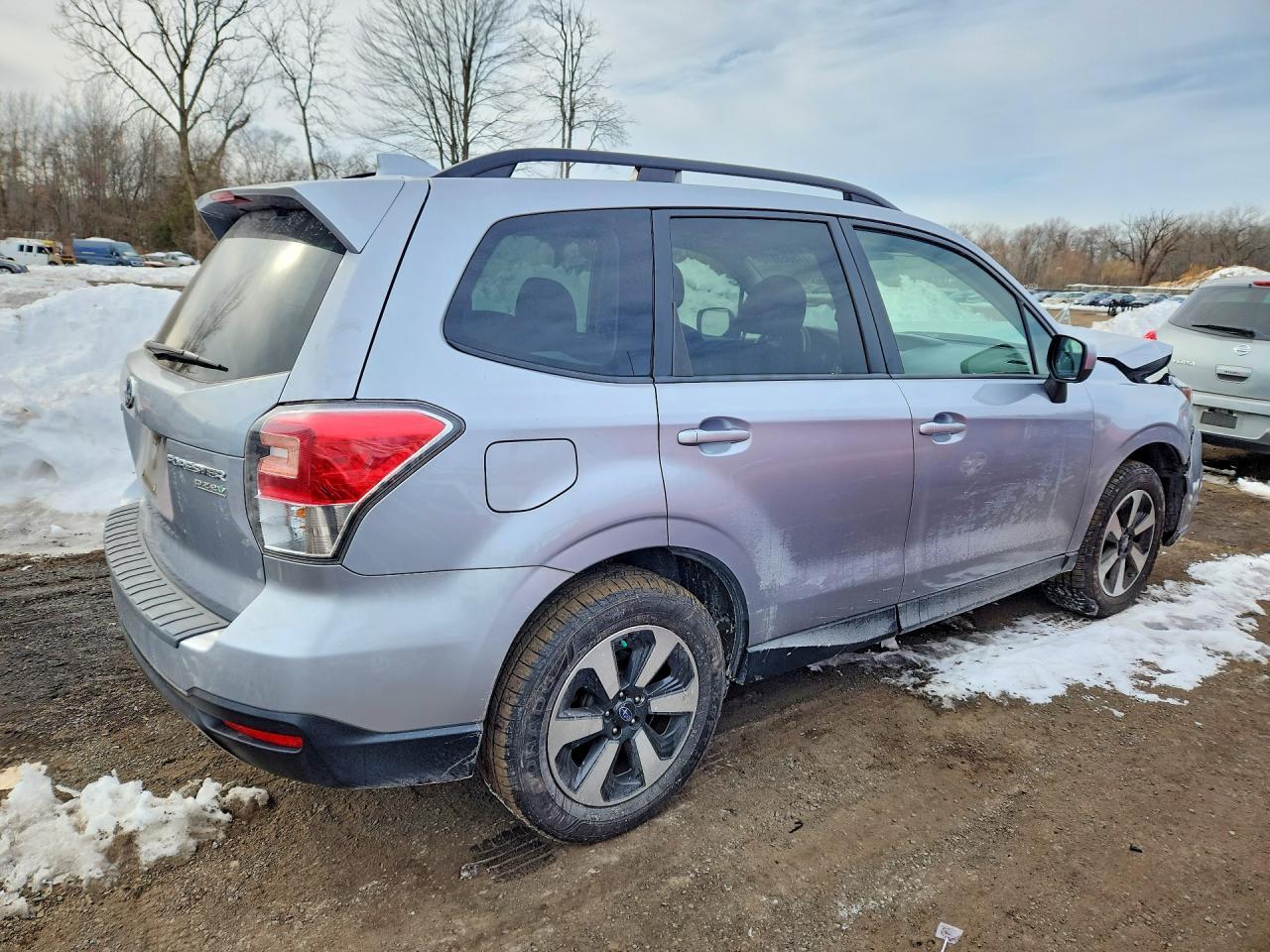 2017 SUBARU FORESTER