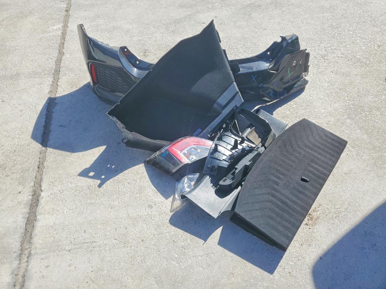 2018 HONDA CIVIC