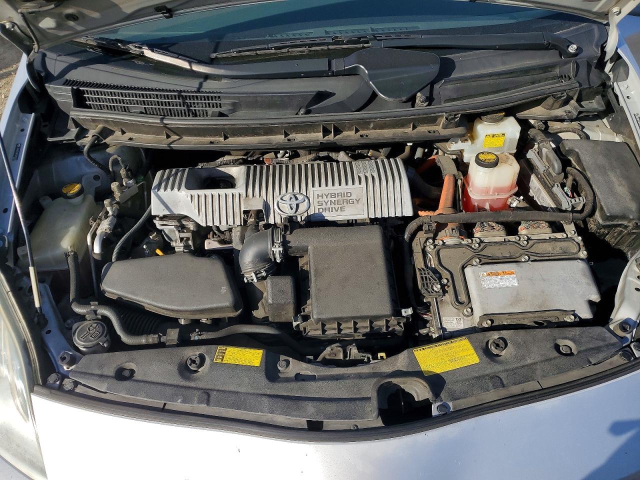 2011 TOYOTA PRIUS