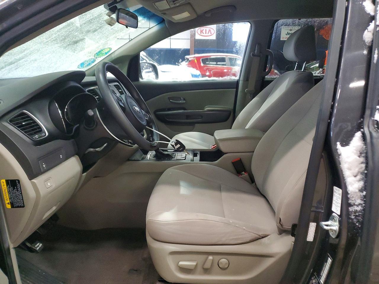 2016 KIA SEDONA