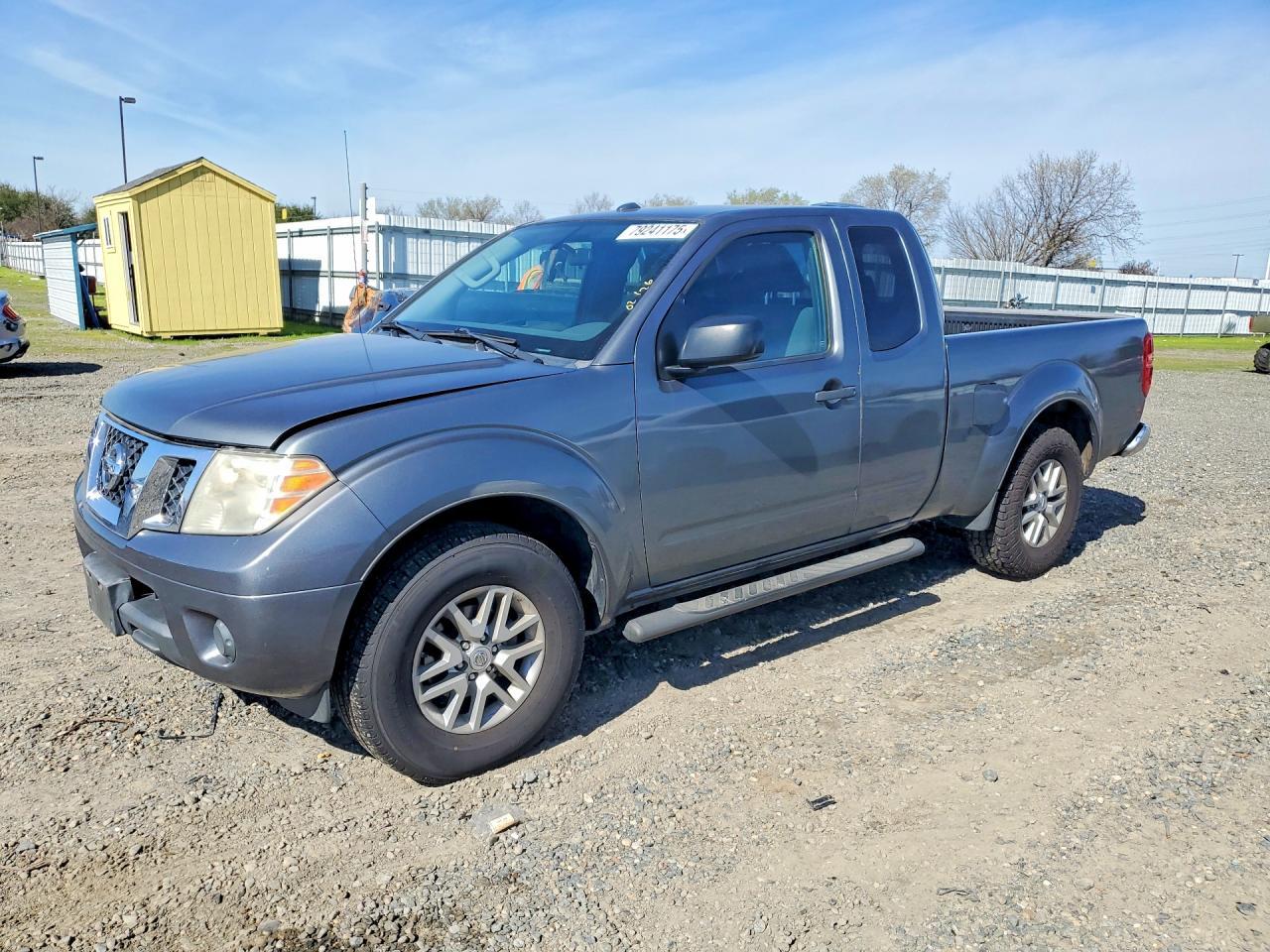 2017 NISSAN Frontier