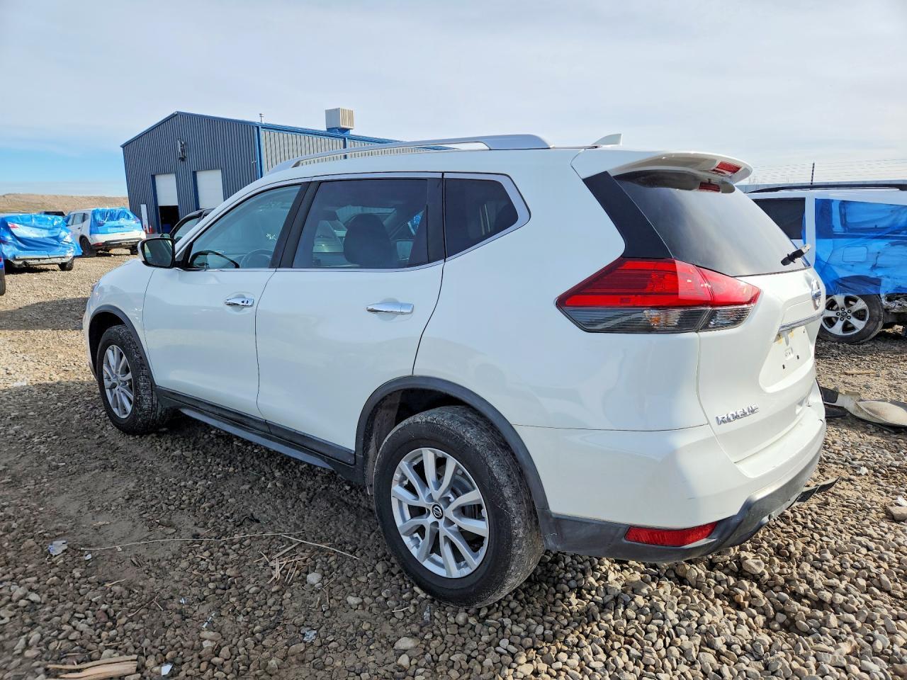 2017 NISSAN ROGUE
