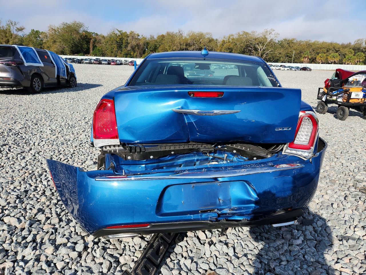2022 CHRYSLER 300