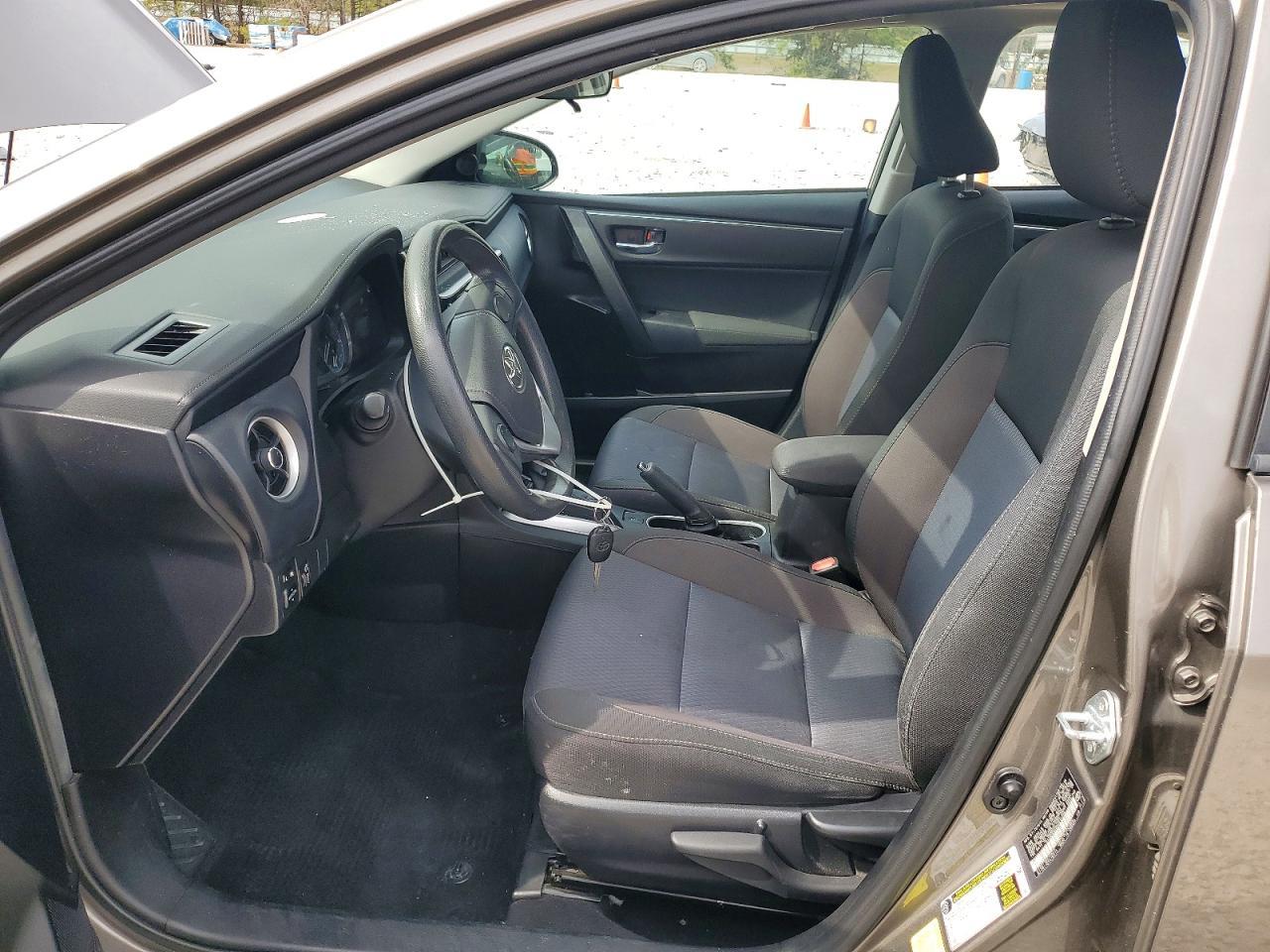 2017 TOYOTA COROLLA