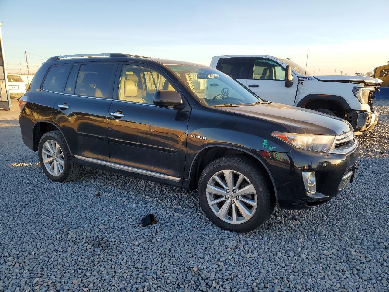 2012 TOYOTA HIGHLANDER