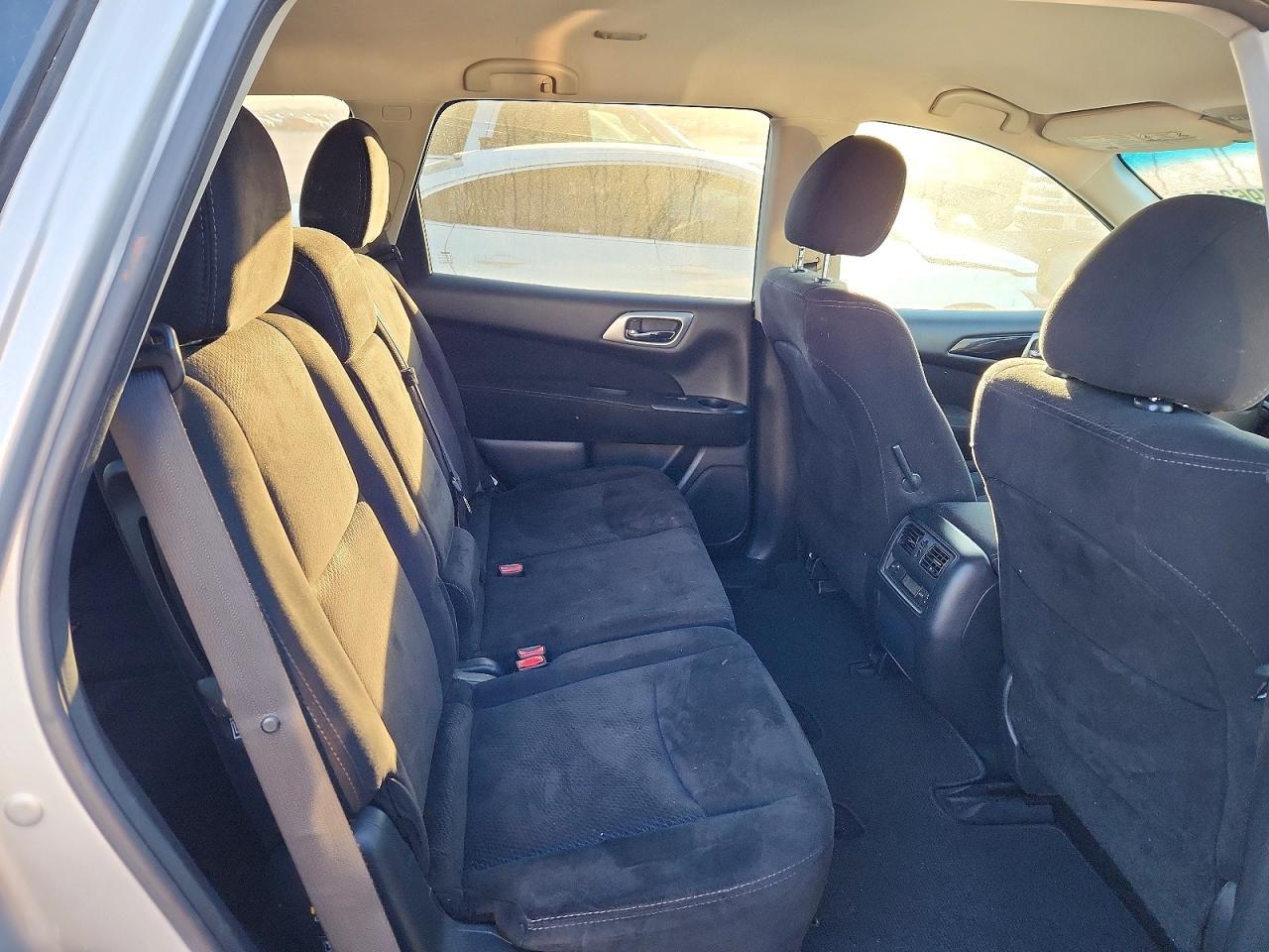 2016 NISSAN PATHFINDER