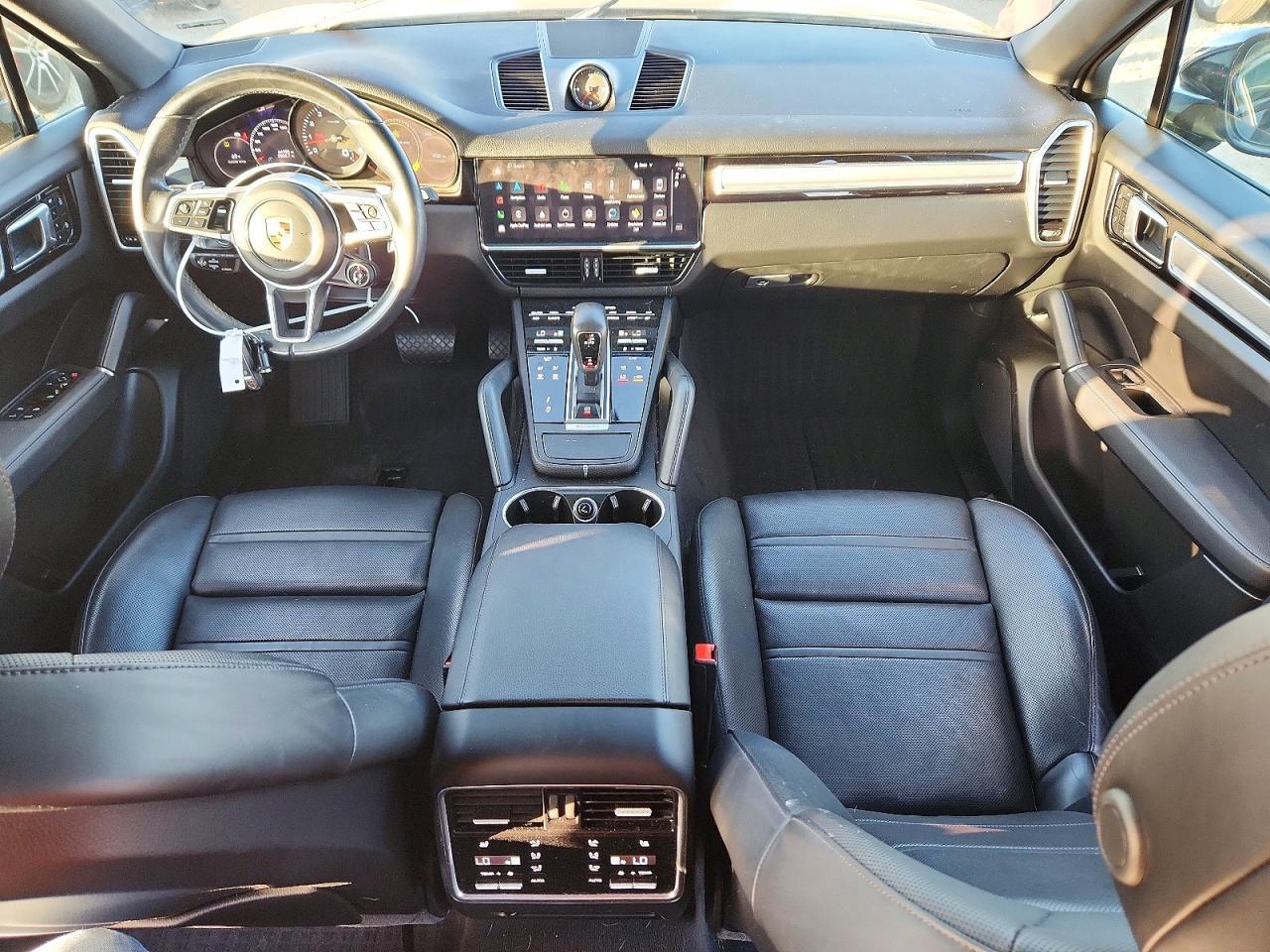 2023 PORSCHE CAYENNE