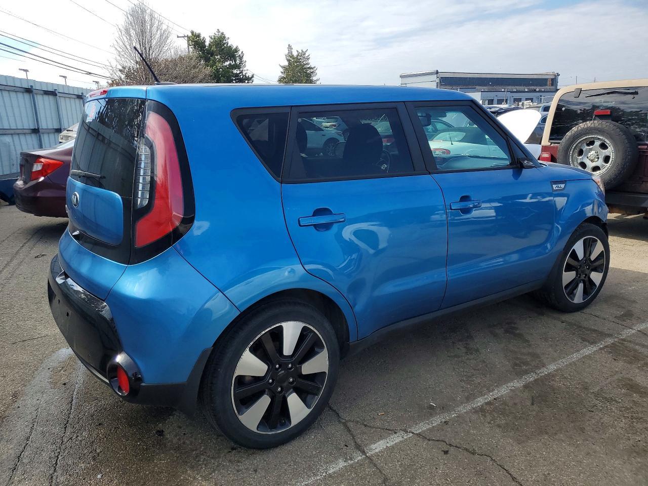 2016 KIA SOUL +