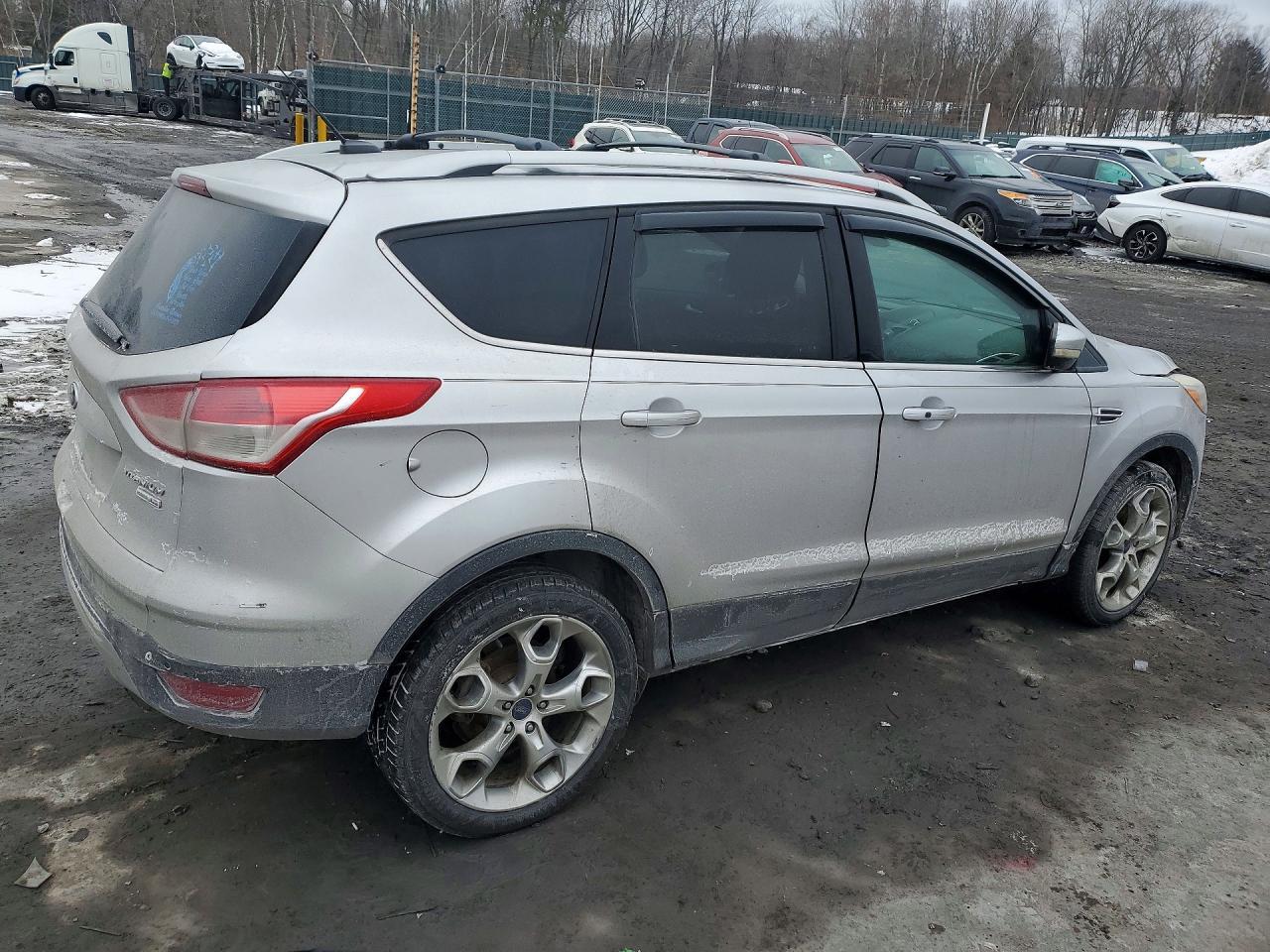 2013 FORD ESCAPE