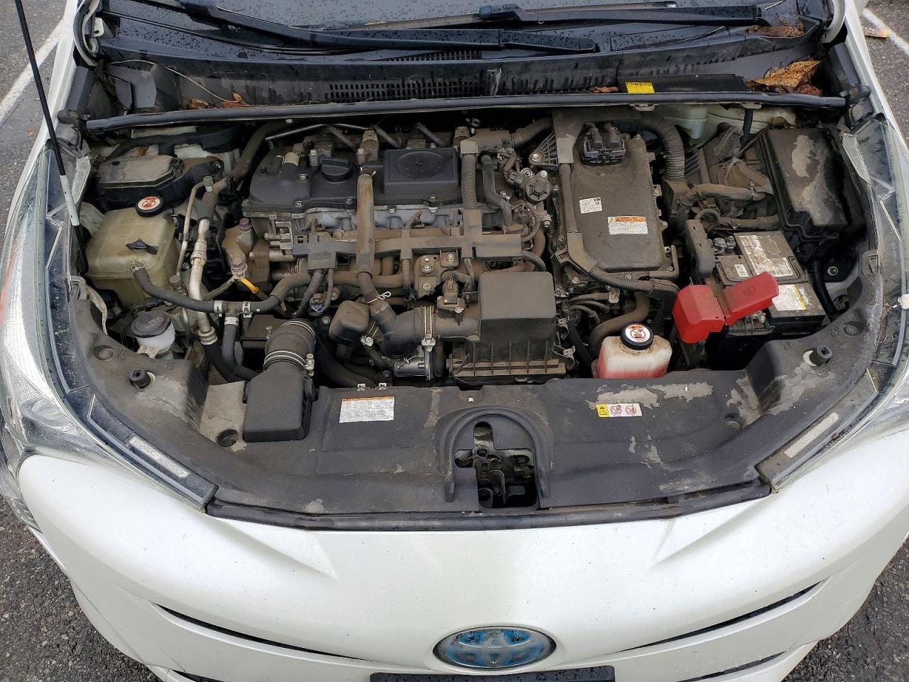 2018 TOYOTA PRIUS