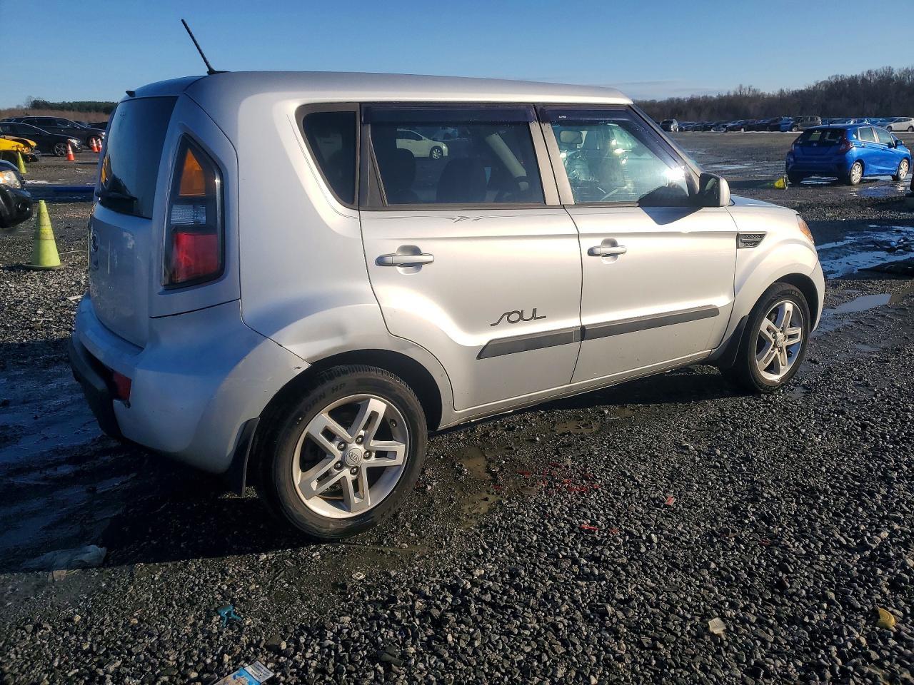 2011 KIA SOUL