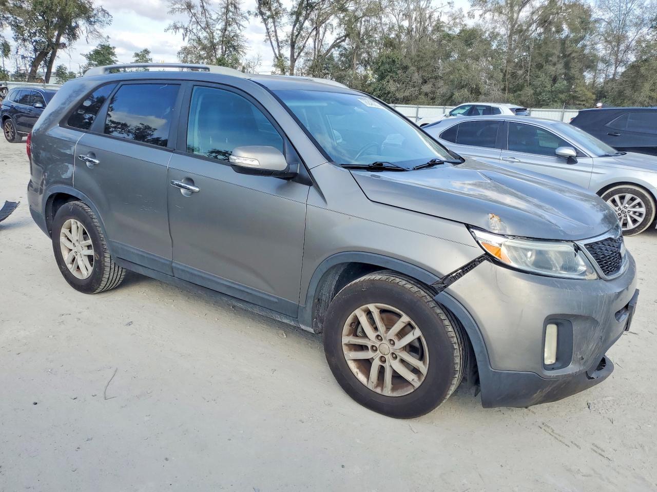 2015 KIA SORENTO