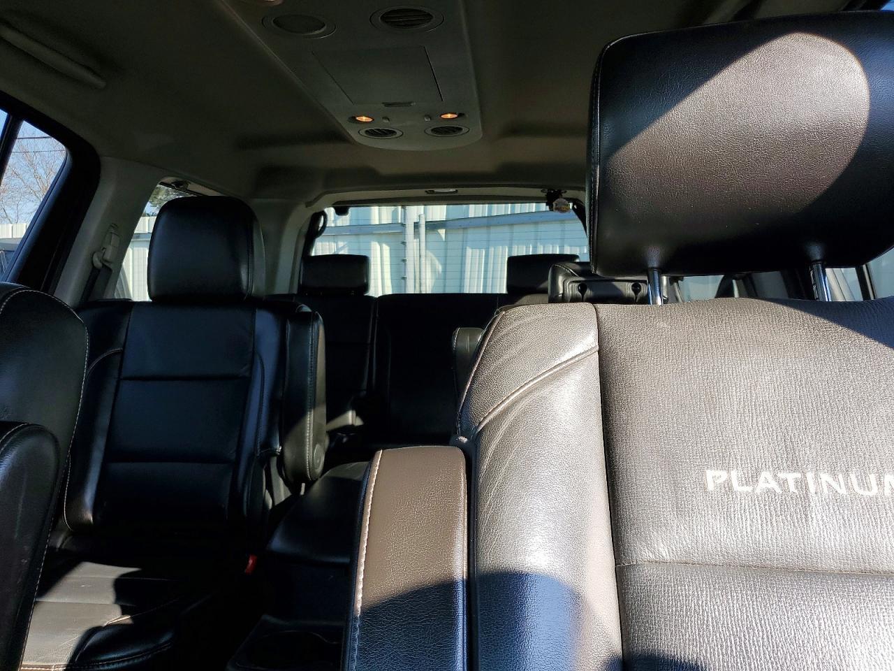 2015 NISSAN Armada