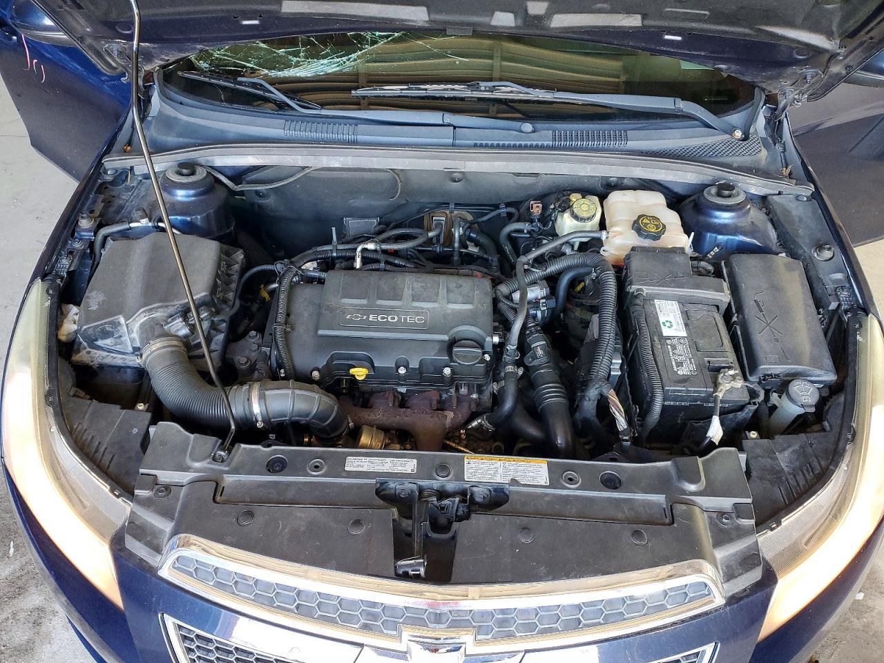 2011 CHEVROLET CRUZE