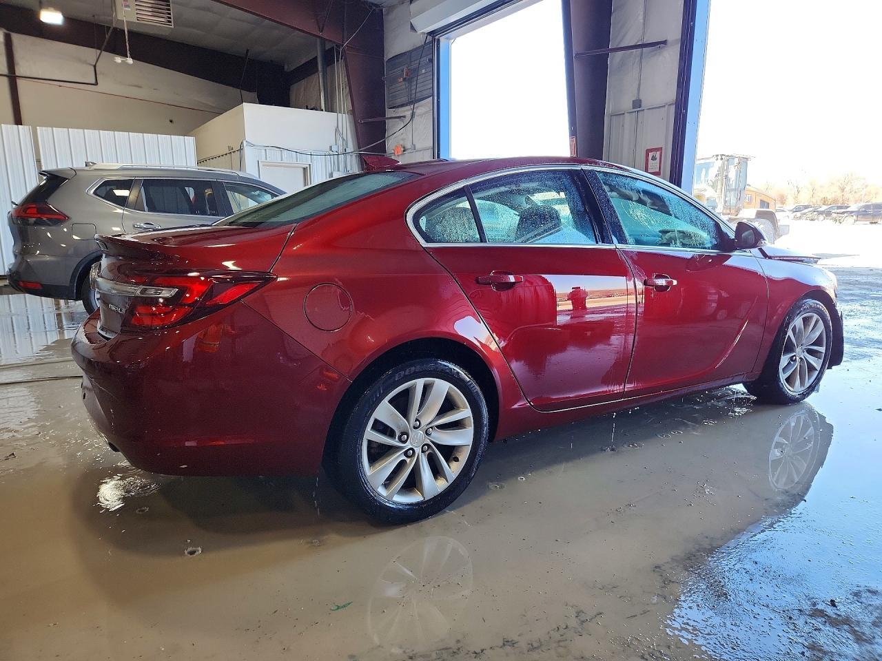 2016 BUICK Regal