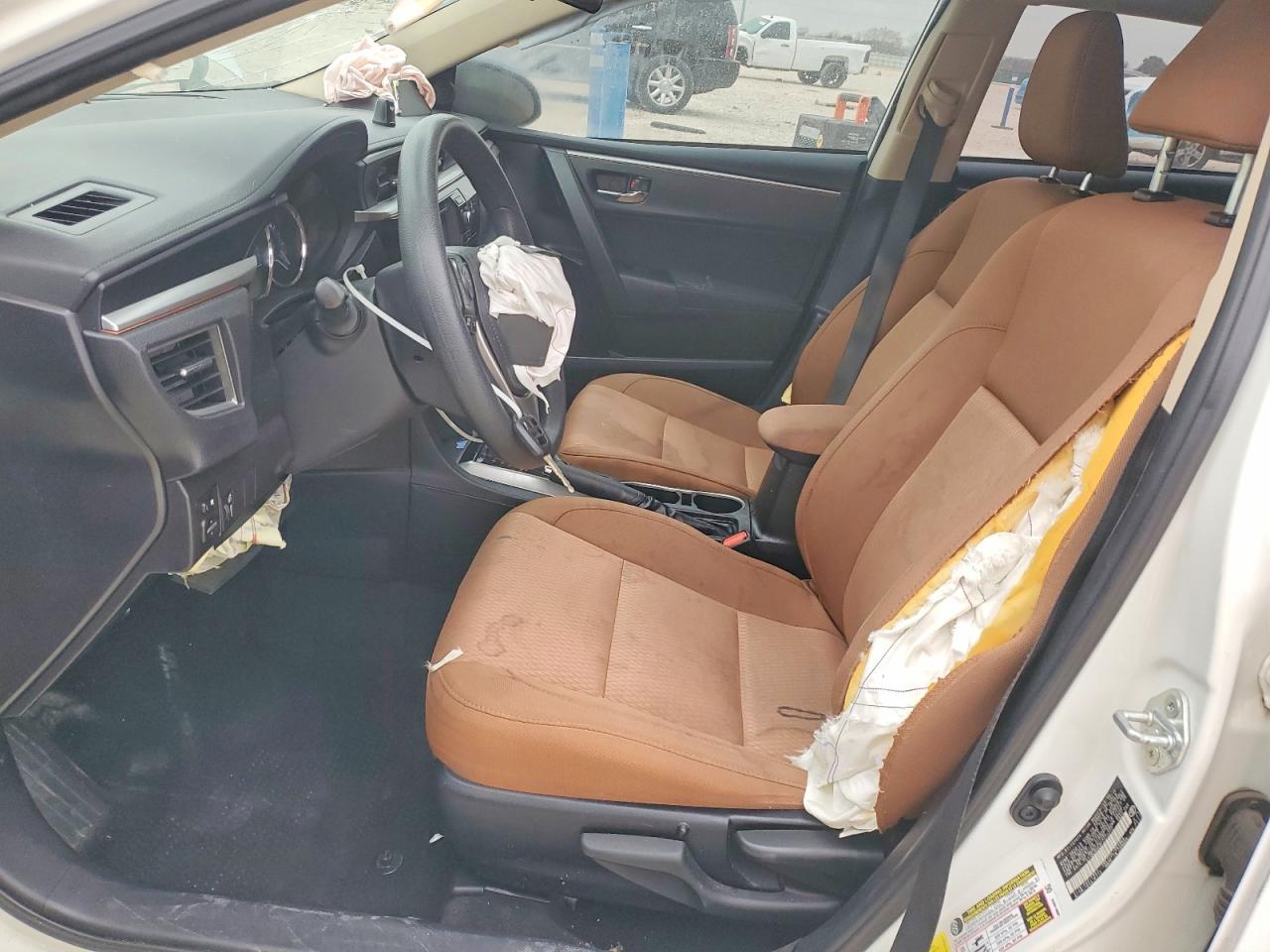 2015 TOYOTA COROLLA