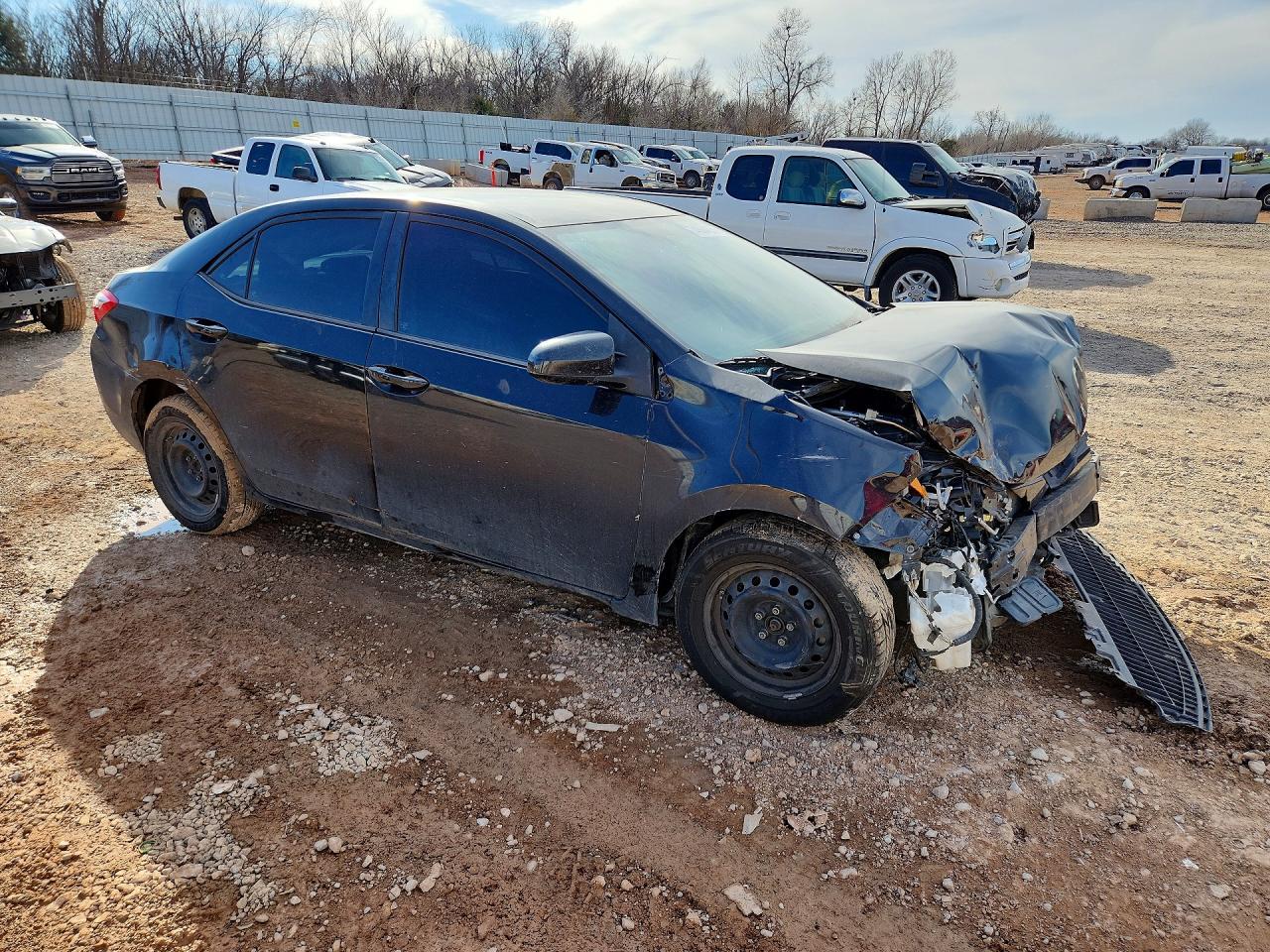 2015 TOYOTA COROLLA