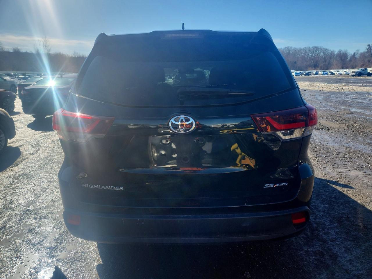 2019 TOYOTA HIGHLANDER