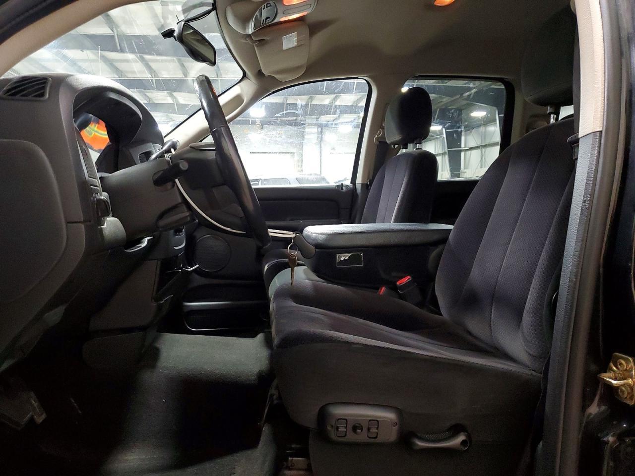 2005 DODGE RAM 1500