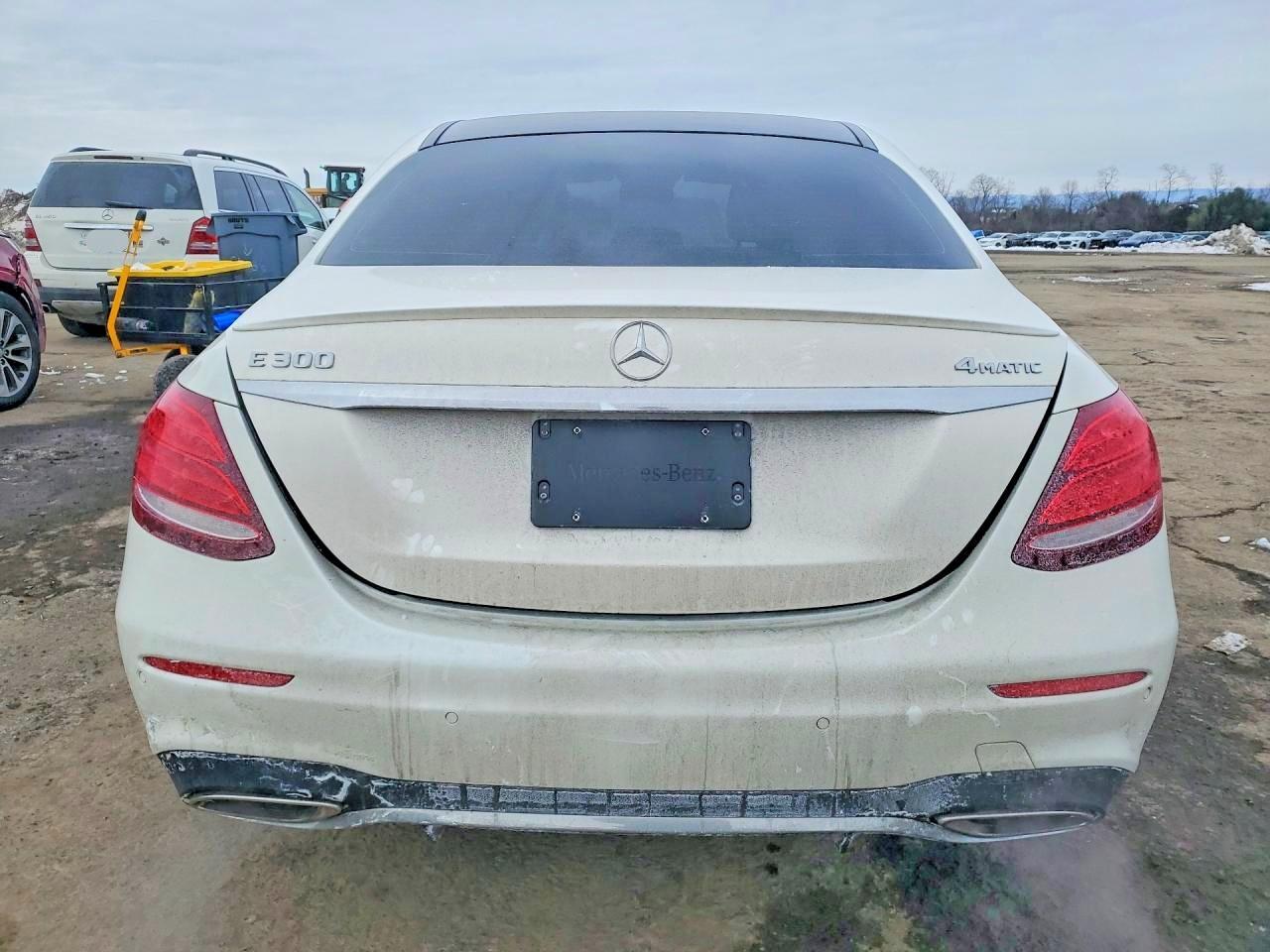 2017 MERCEDES-BENZ E-Class