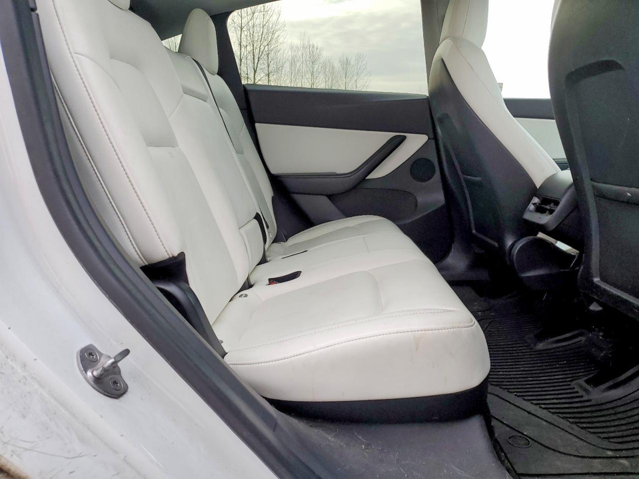 2020 TESLA MODEL Y