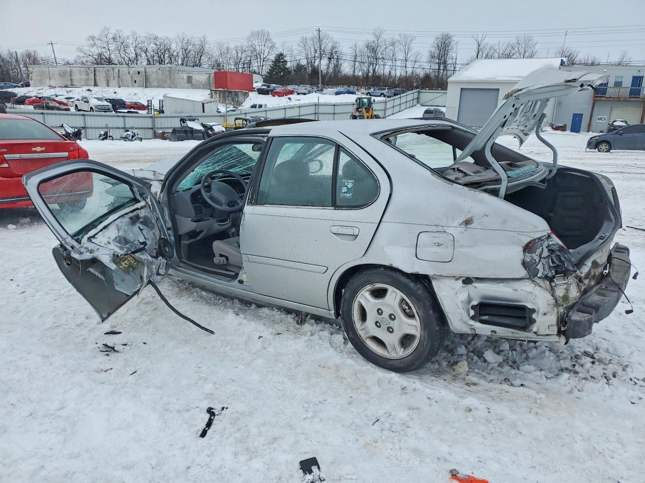 2001 NISSAN ALTIMA