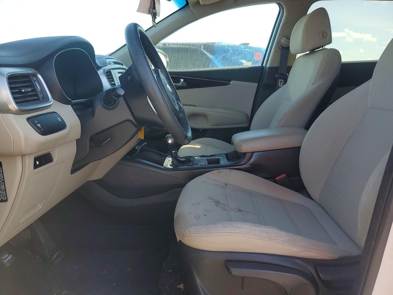 2017 KIA SORENTO