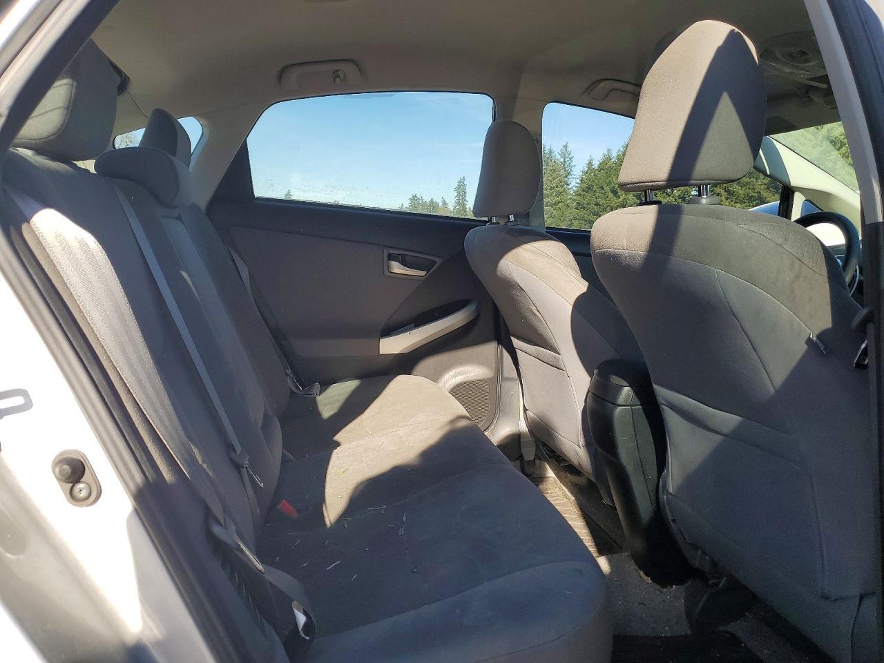 2012 TOYOTA PRIUS
