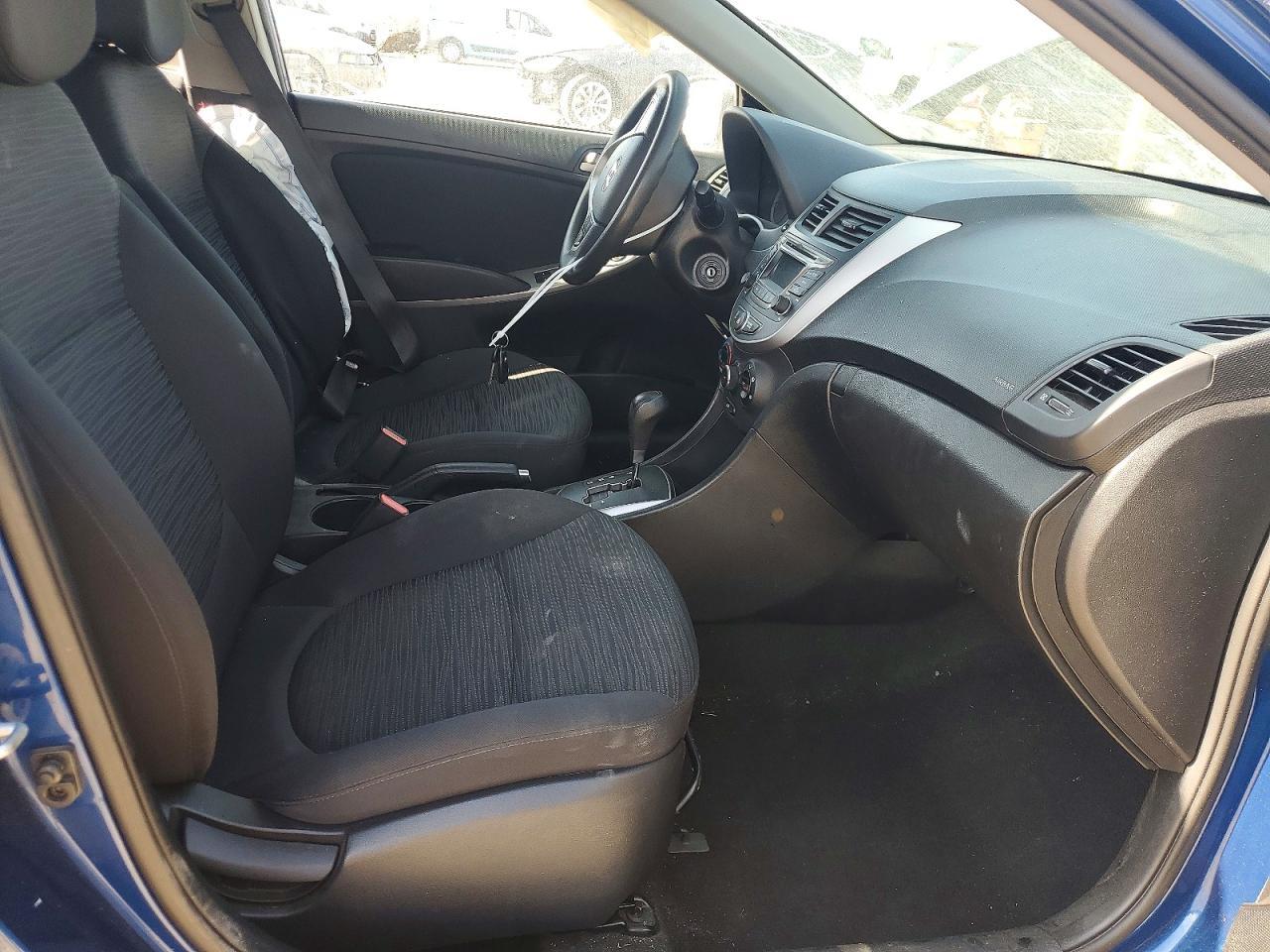 2016 HYUNDAI ACCENT