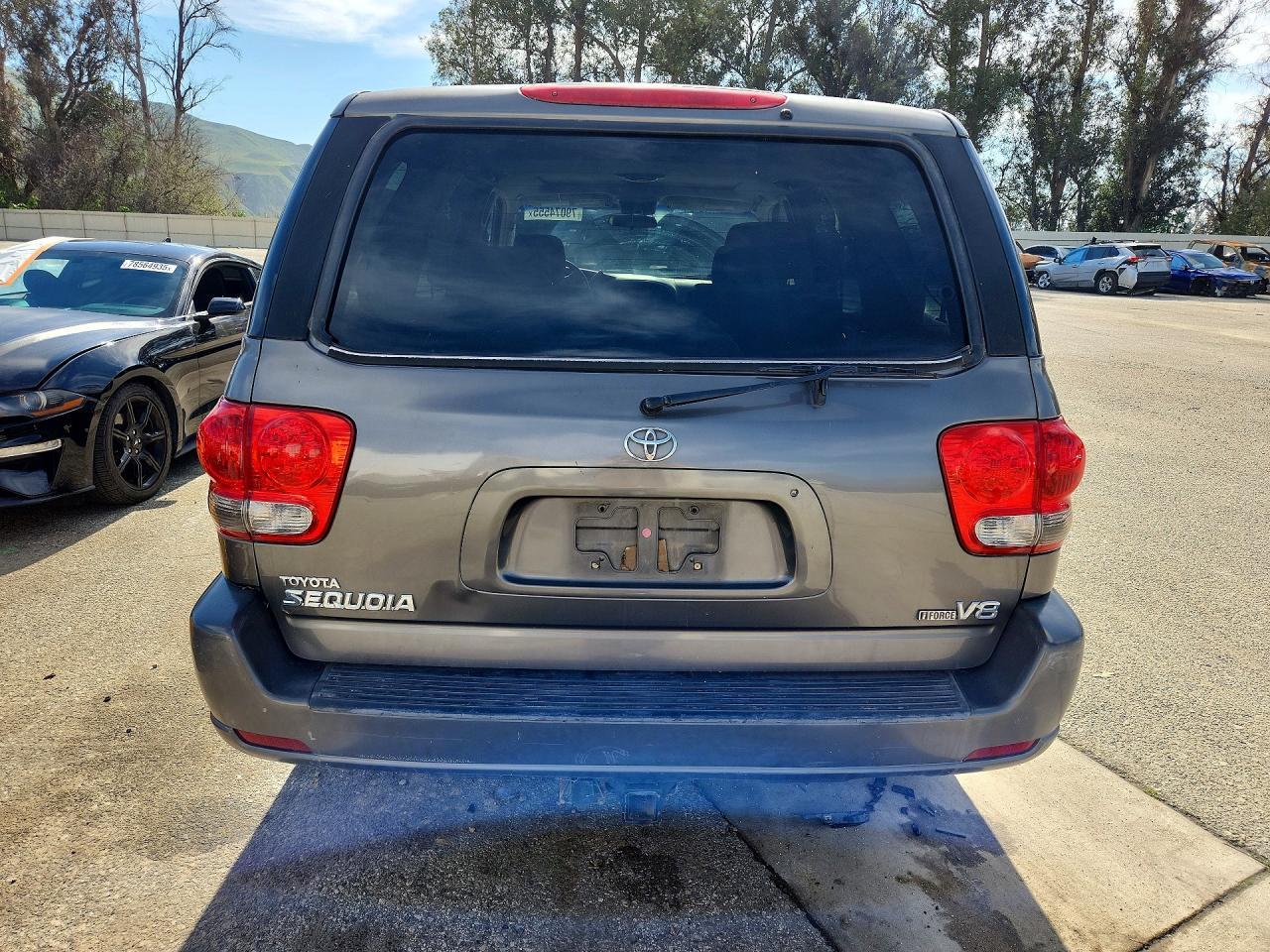 2007 TOYOTA Sequoia