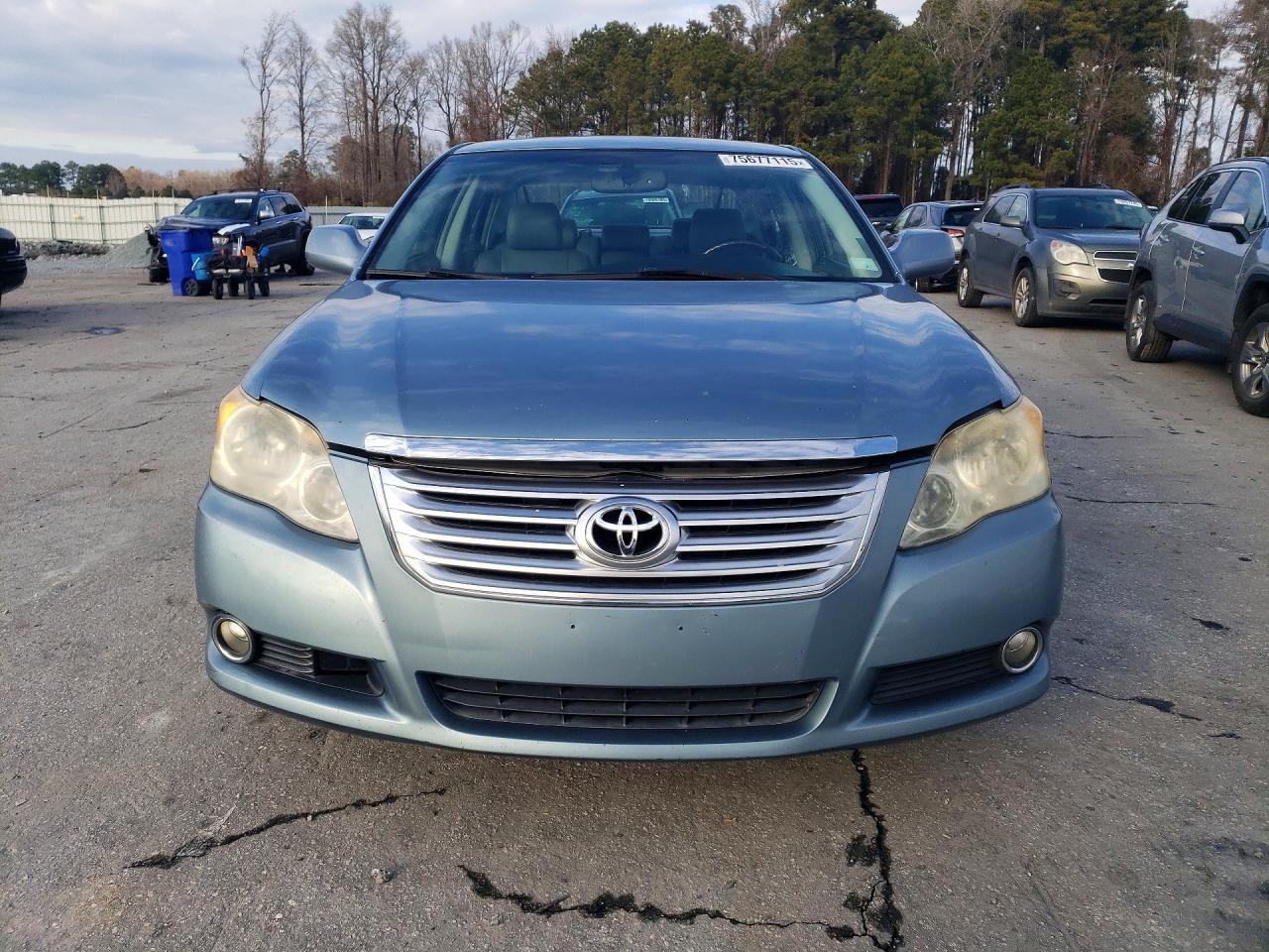 2008 TOYOTA Avalon