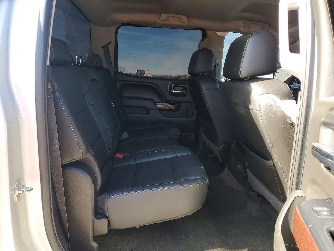 2016 GMC Sierra