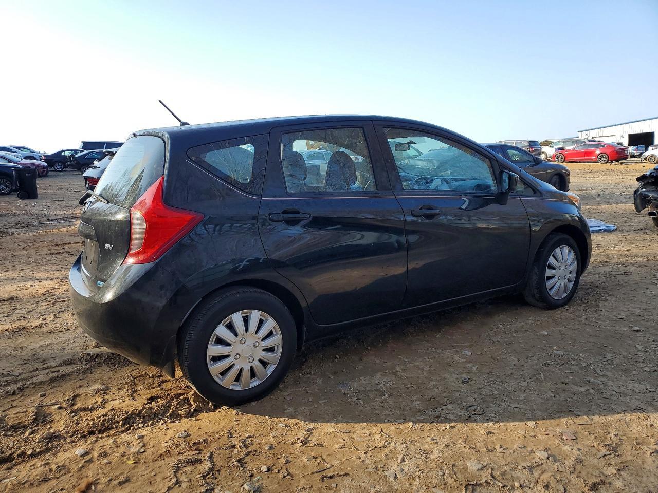 2015 NISSAN Versa Note