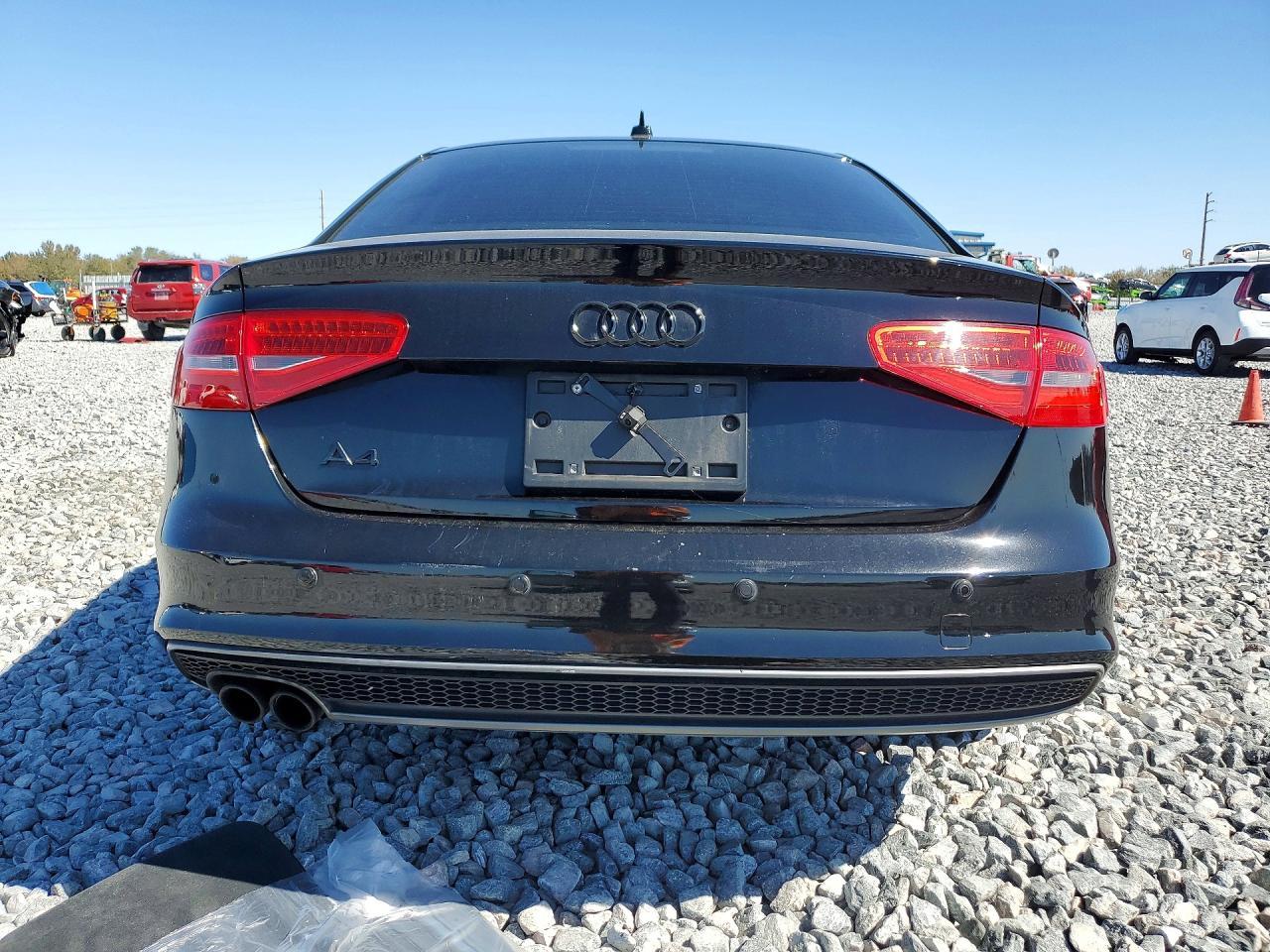 2015 AUDI A4