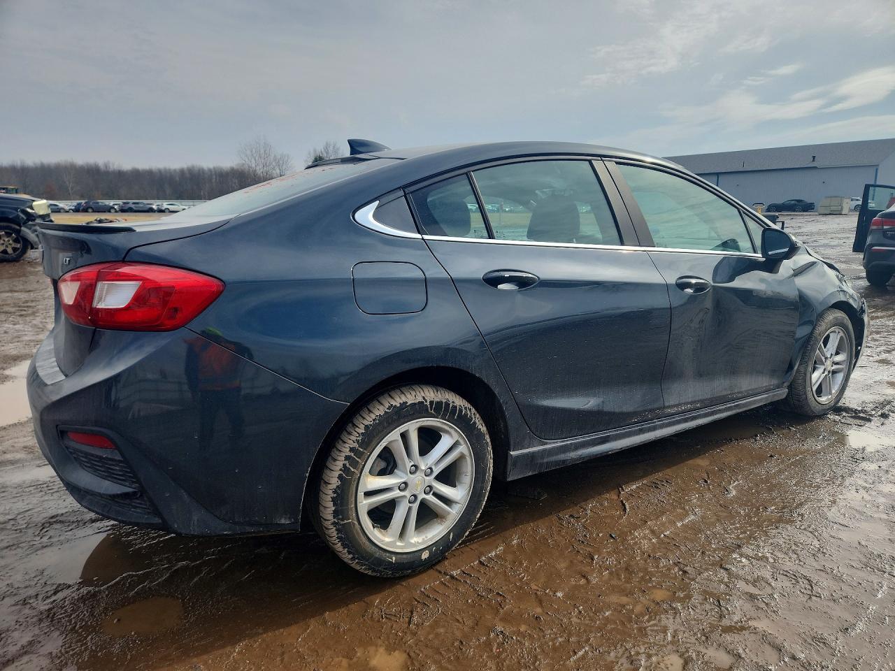 2017 CHEVROLET CRUZE