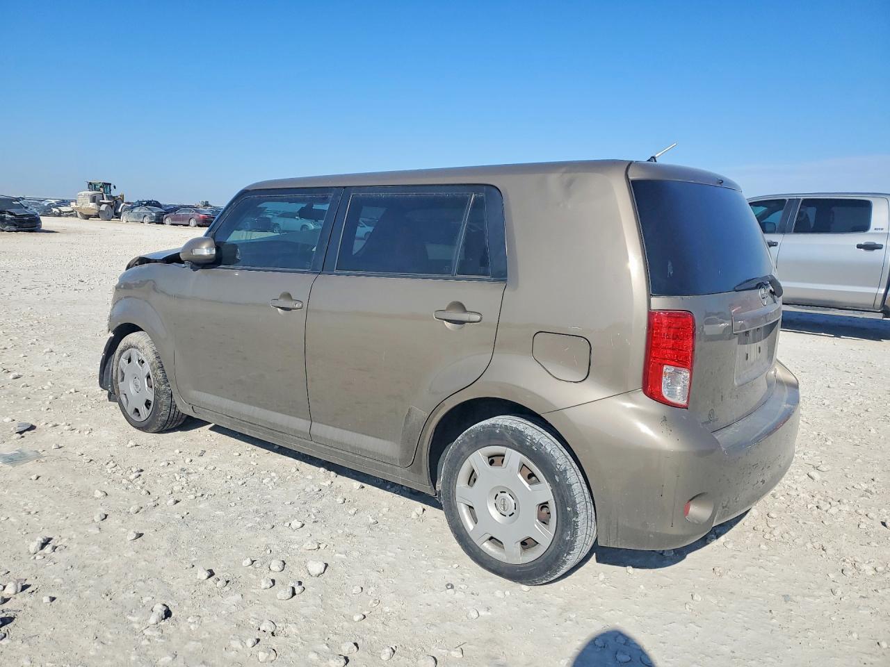 2012 TOYOTA SCION