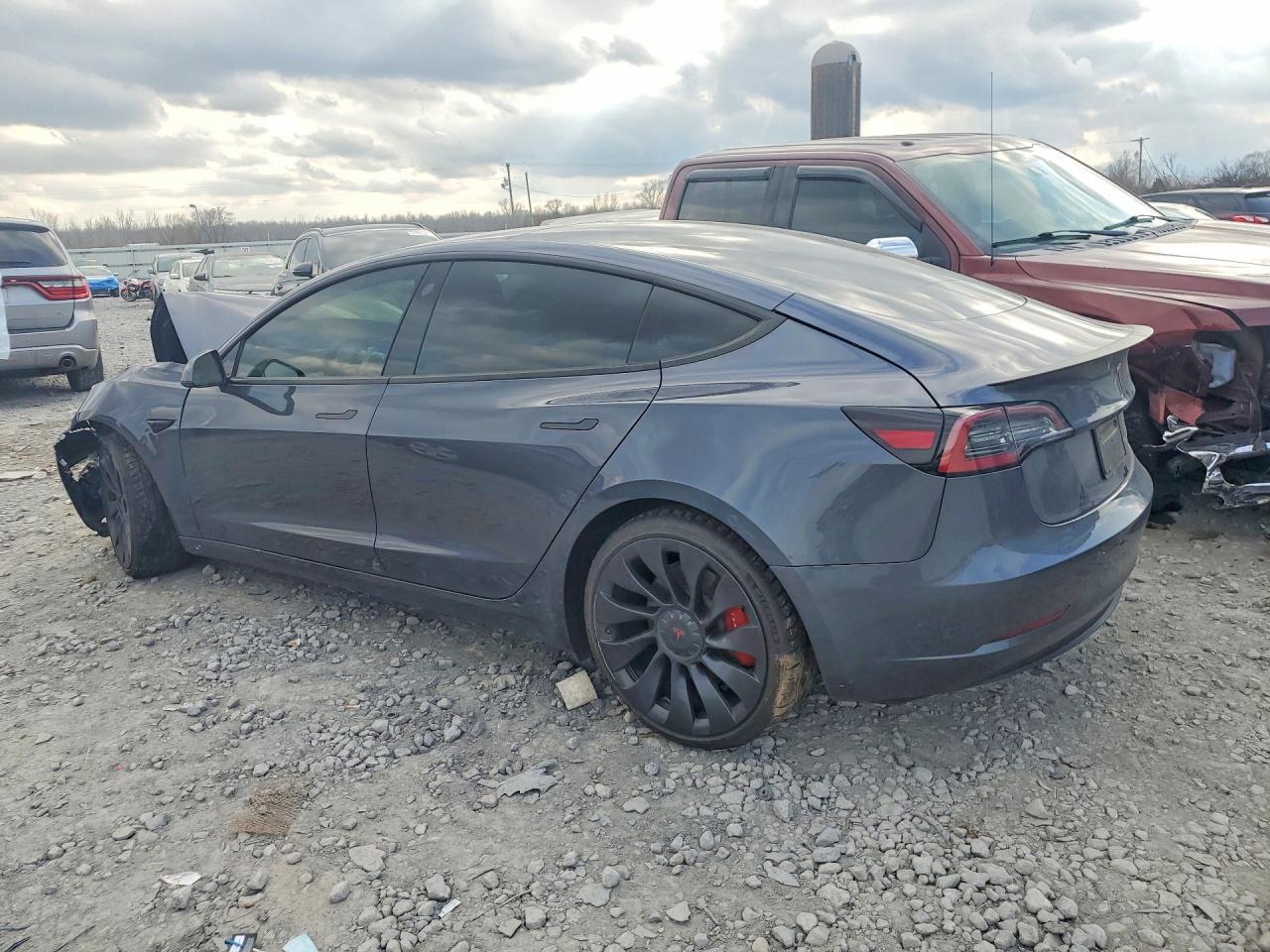 2023 TESLA MODEL 3