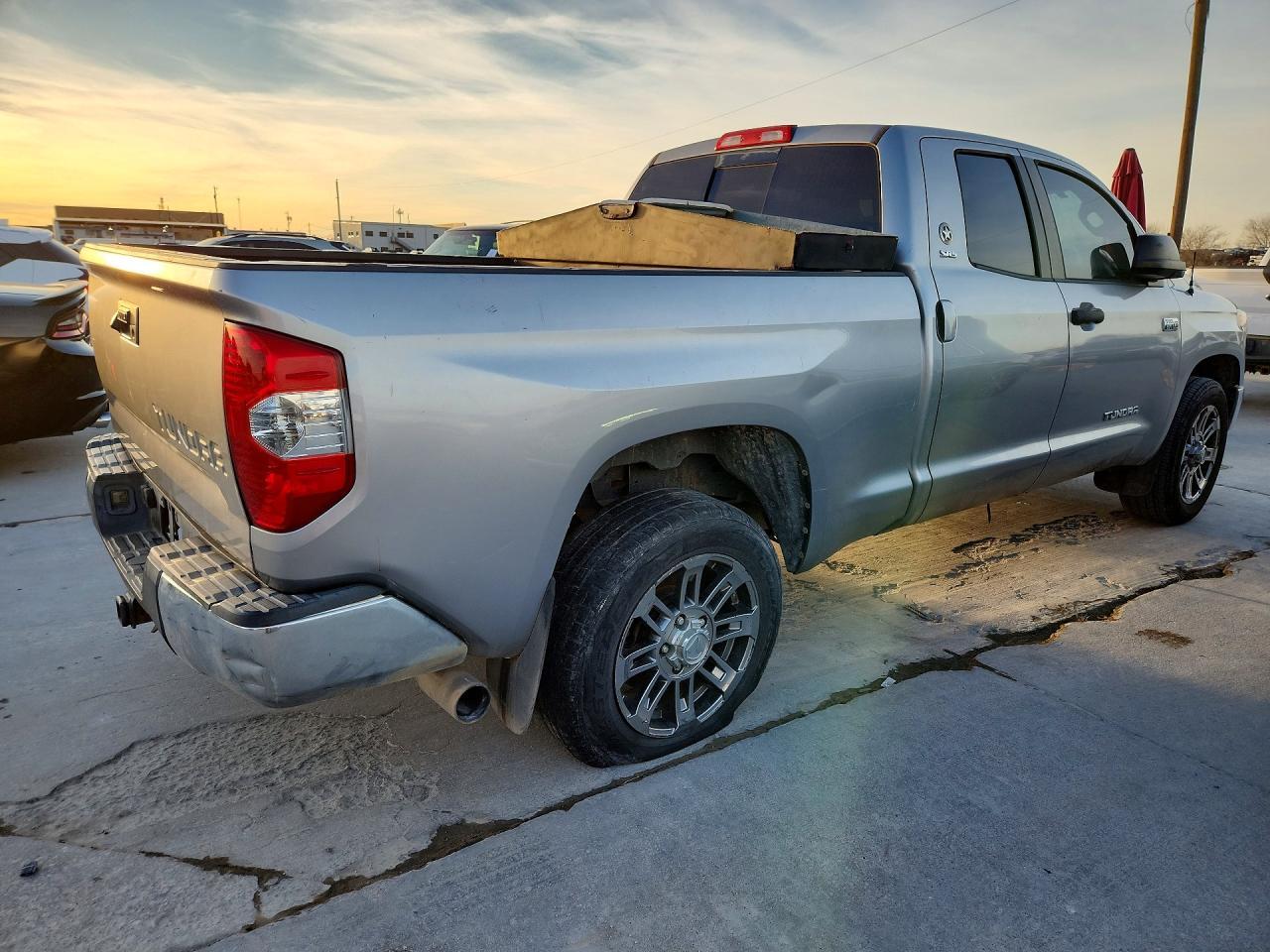2014 TOYOTA TUNDRA