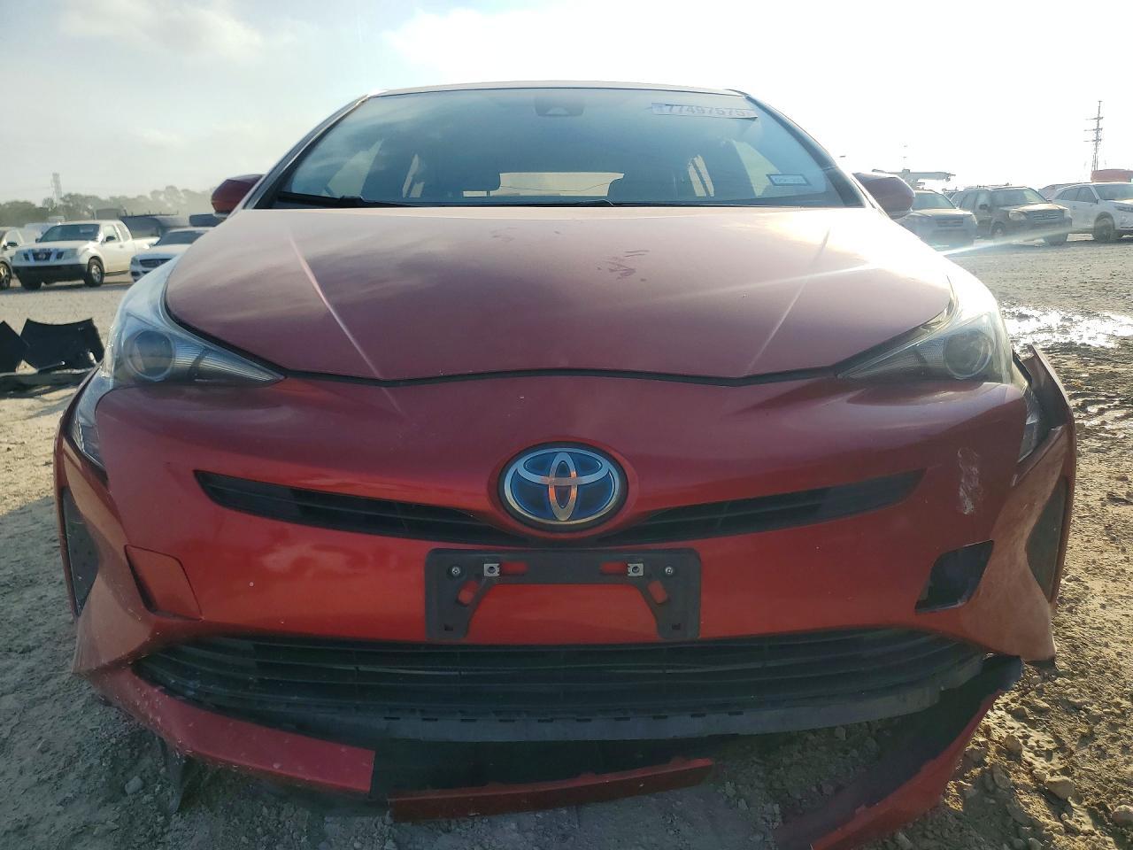 2017 TOYOTA PRIUS