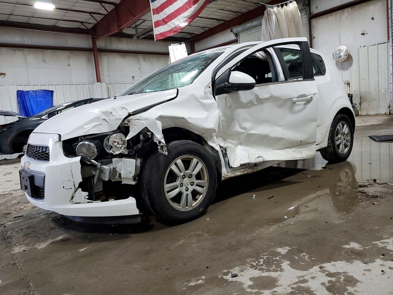 2015 CHEVROLET SONIC